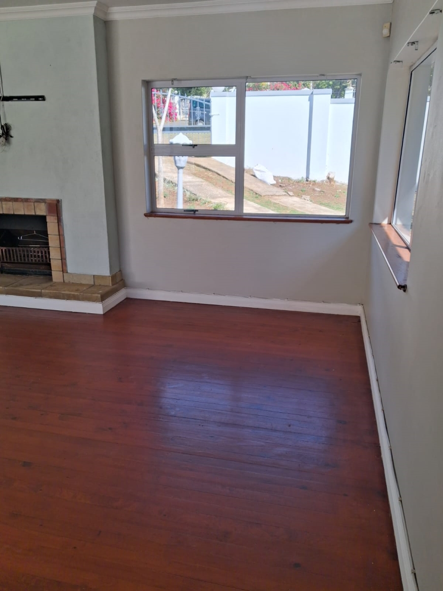 To Let 3 Bedroom Property for Rent in Vincent Heights Eastern Cape